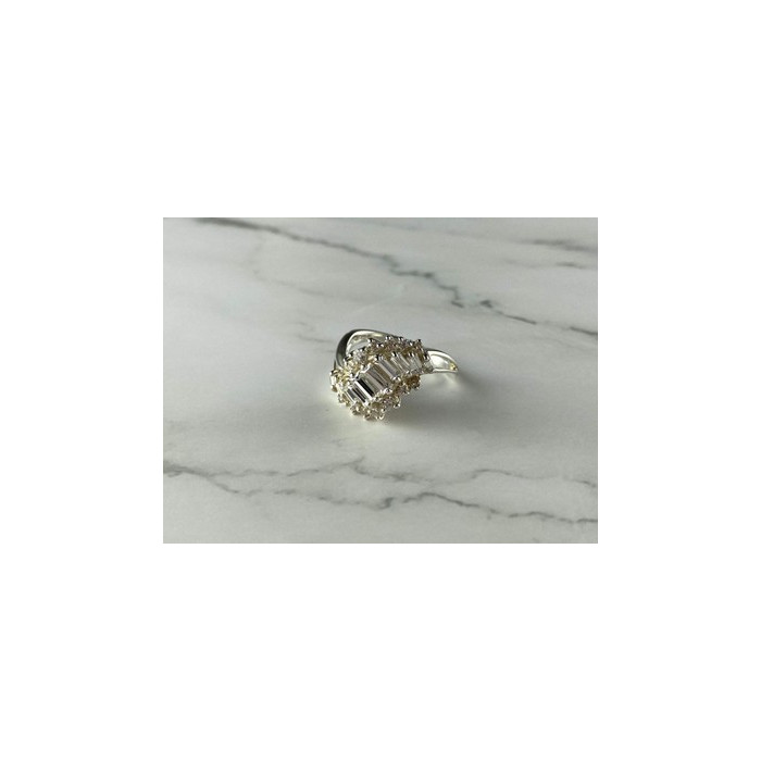 925 Sterling Silver CZ Ring Size 11.5