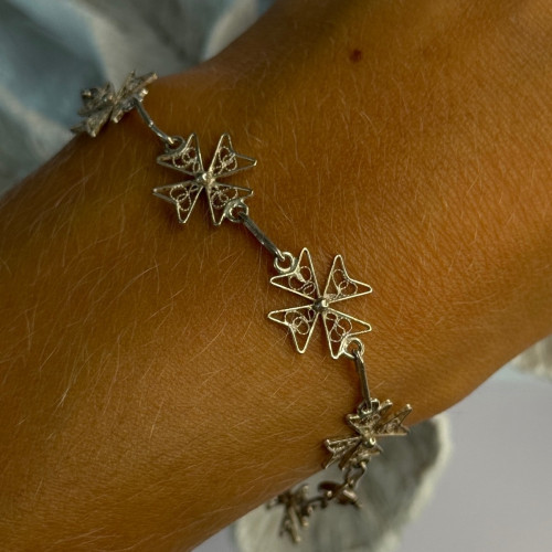 Lovely 925 Sterling Silver Bracelet Length 7