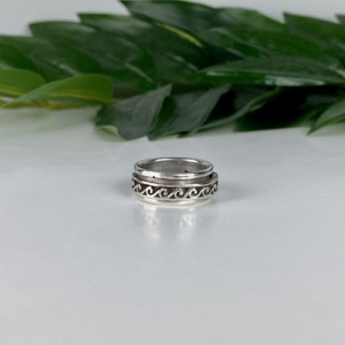 Vintage 925 Sterling Silver Spinner Band Ring Size 6.75