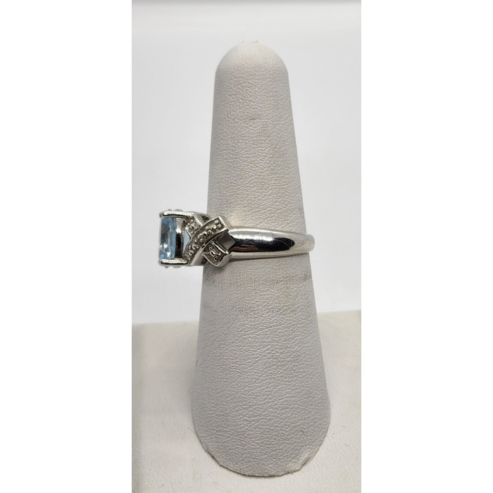 925 Sterling Silver With Topaz & Diamonds Ring Size 7