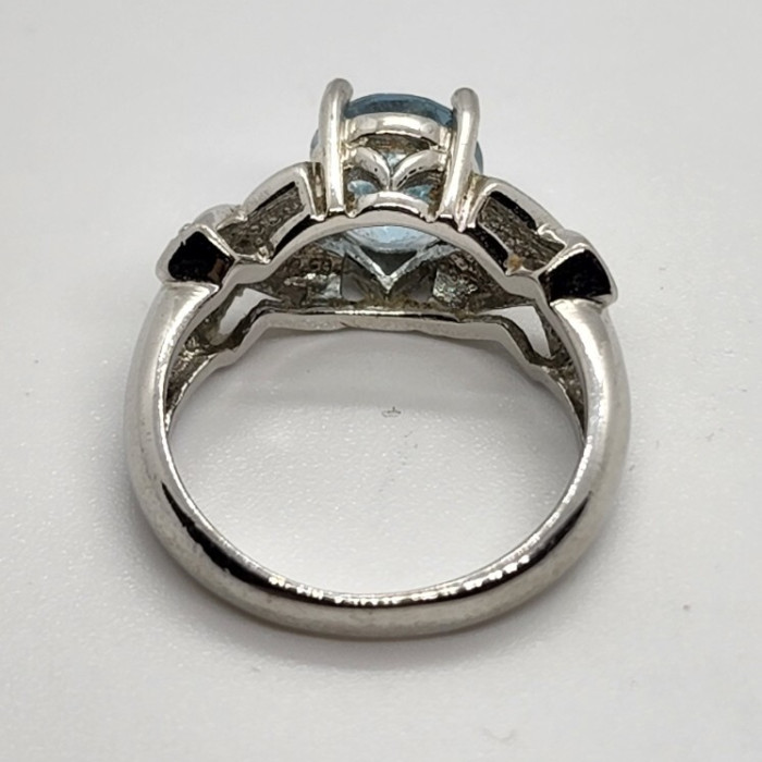925 Sterling Silver With Topaz & Diamonds Ring Size 7
