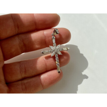 925 Sterling Silver CZ Cross Pendant