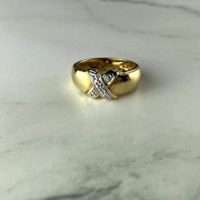 925 Sterling Silver Gold Plated Ring Size 5.5