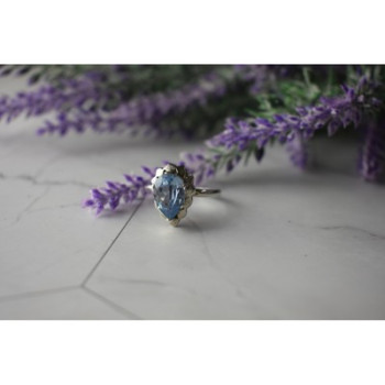 Vintage 925 Sterling Silver Topaz Ring Size 8.5