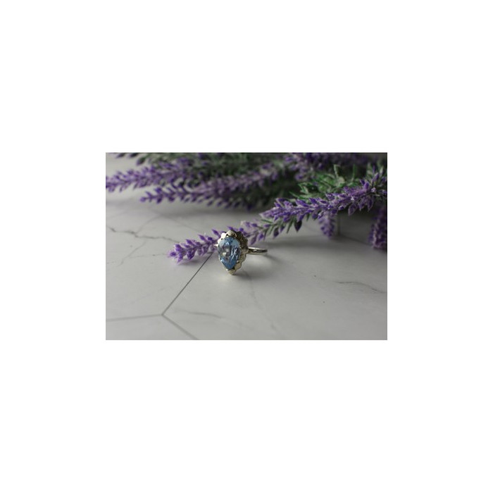 Vintage 925 Sterling Silver Topaz Ring Size 8.5