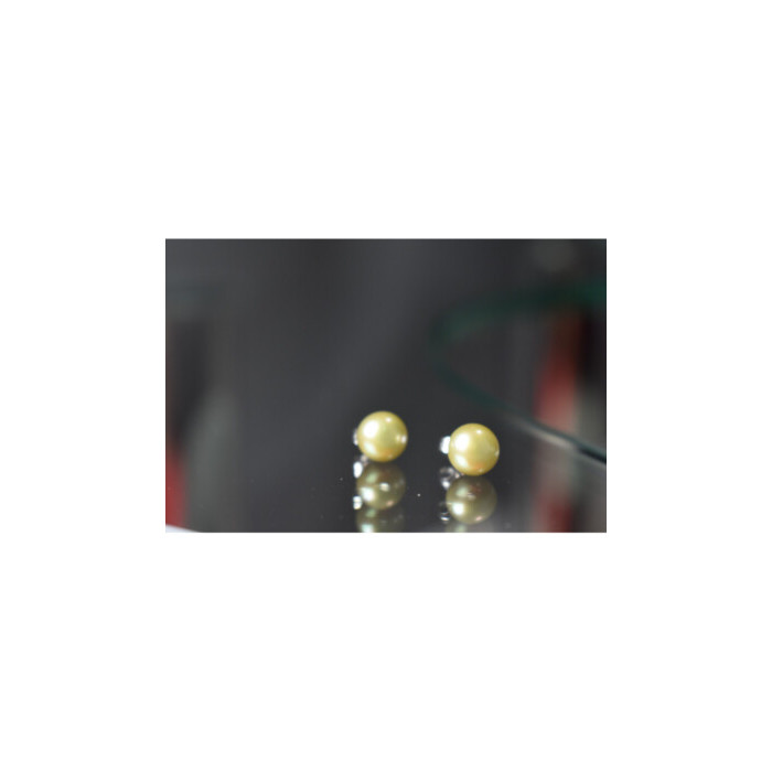 925 Sterling Silver Green Pearls Stud Earrings