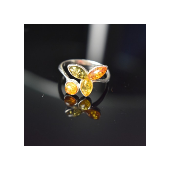925 Sterling Silver Amber Ring Size 10