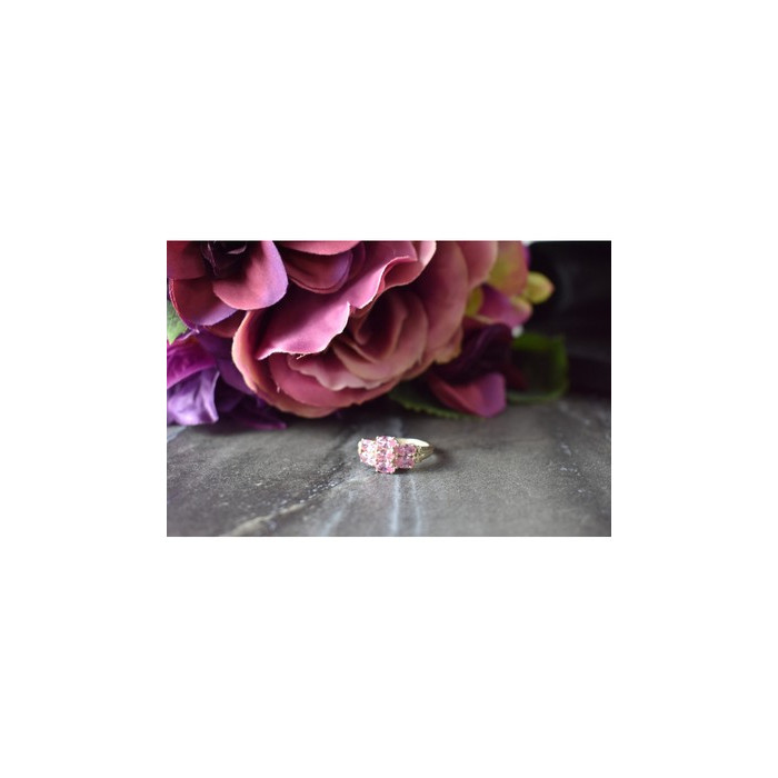 925 Sterling Silver Pink CZ Ring Size 6.5