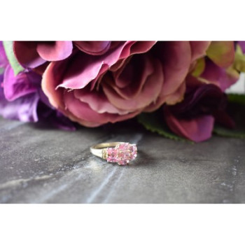 925 Sterling Silver Pink CZ Ring Size 6.5
