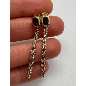 14K YELLOW GOLD GARNET EARRINGS