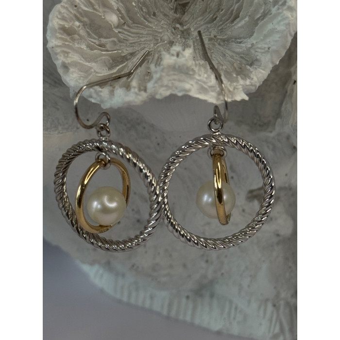 Elegant Design 925 Sterling Silver Gold Plated Part Pearl Earrings Length 1.30