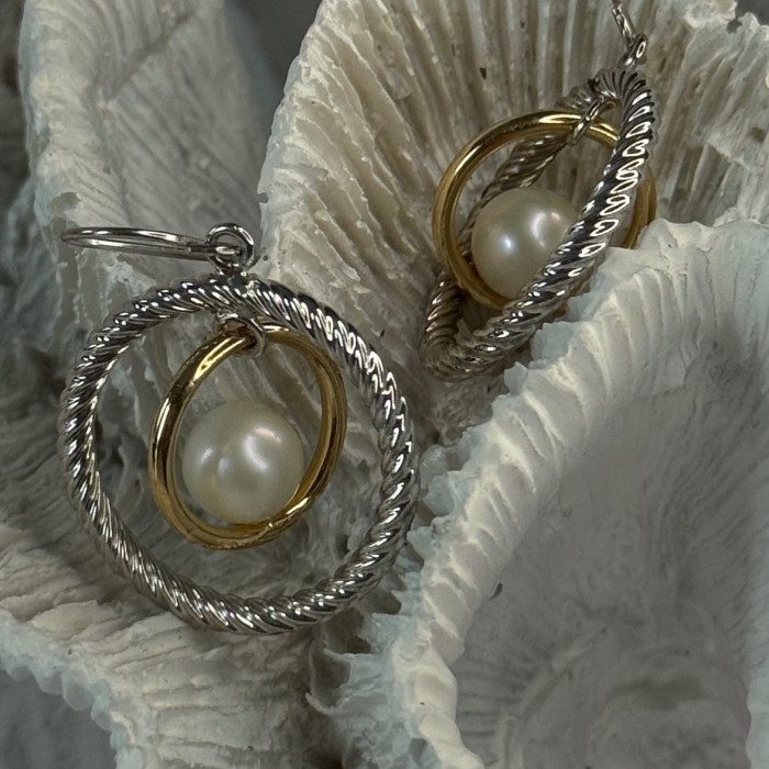 Elegant Design 925 Sterling Silver Gold Plated Part Pearl Earrings Length 1.30