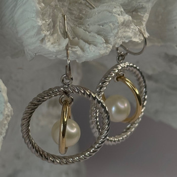 Elegant Design 925 Sterling Silver Gold Plated Part Pearl Earrings Length 1.30