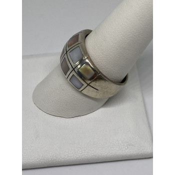925 Sterling Silver Ring With Mother Of Pearl Size 9.75