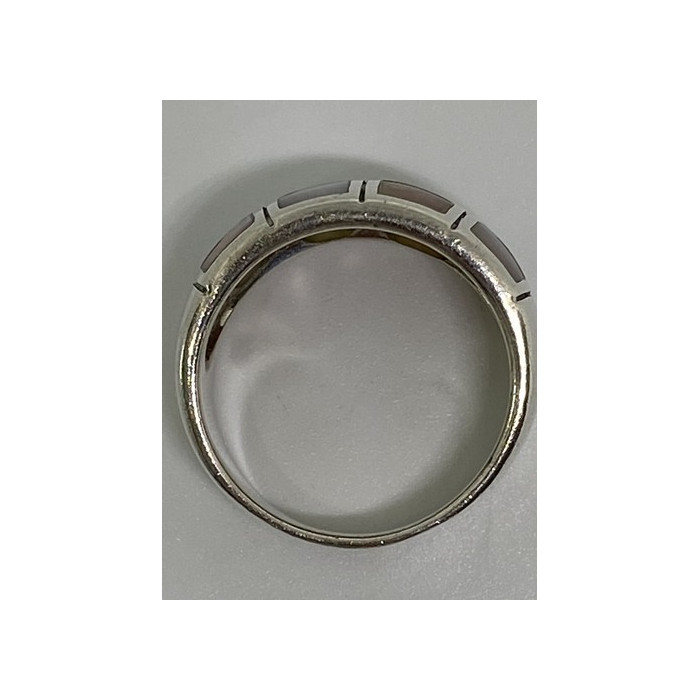 925 Sterling Silver Ring With Mother Of Pearl Size 9.75