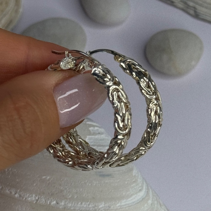Elegant Design 925 Sterling Silver Earrings Length 1 Inch