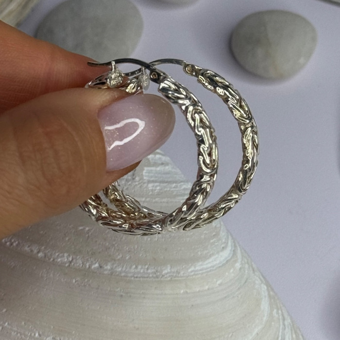 Elegant Design 925 Sterling Silver Earrings Length 1 Inch