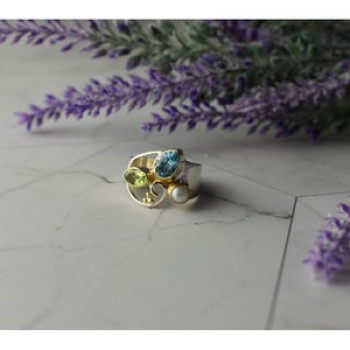 925 Sterling Silver Blue Spinel, Pearl & Peridot Ring Size 5.5