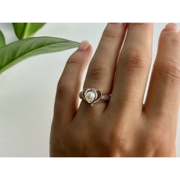 925 Sterling Silver Pearl Ring Size 6.5