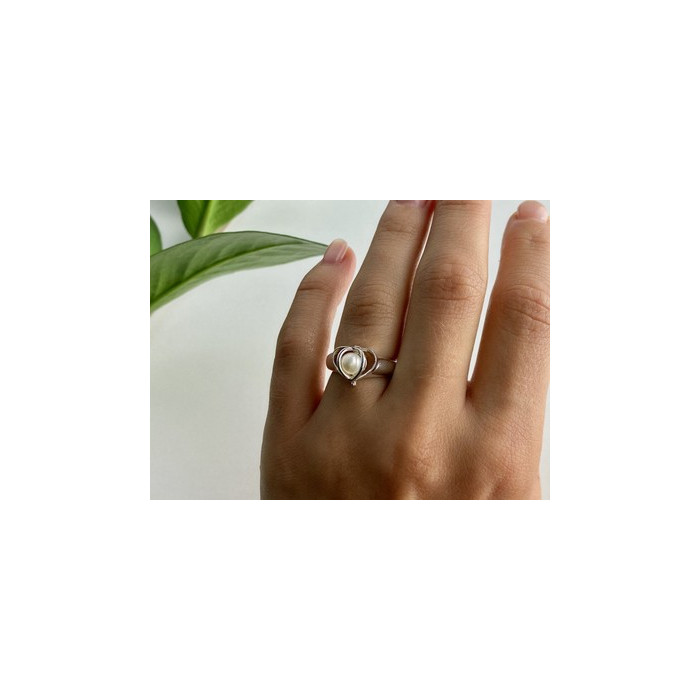 925 Sterling Silver Pearl Ring Size 6.5