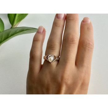 925 Sterling Silver Pearl Ring Size 6.5