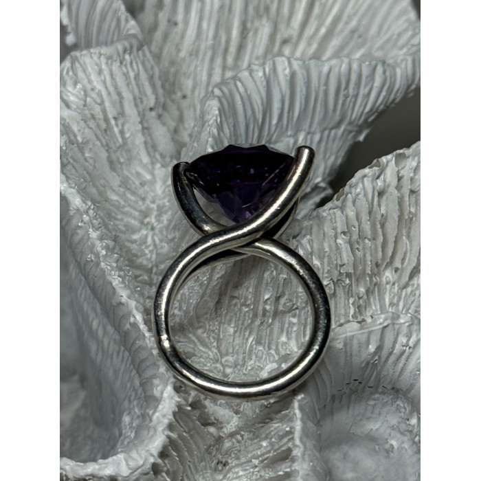 925 STERLING SILVER SAPPHIRE 10 Ct RING SIZE 4.5