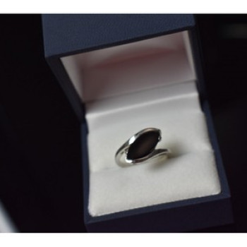 925 Sterling Silver Black Nephrite Ring Size 7.25