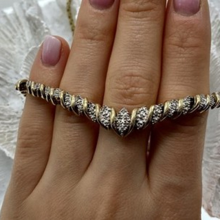 925 Sterling Silver Gold Plated Diamonds Necklace