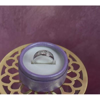 925 Sterling Silver CZ Band Ring Size 9.75