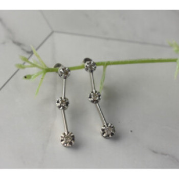 10K White Gold Diamonds Stud Earrings