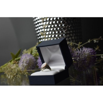 925 Sterling Silver Mother Of Pearl Ring Size 6.5