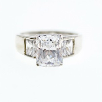 925 Sterling Silver CZ Ring Size 14