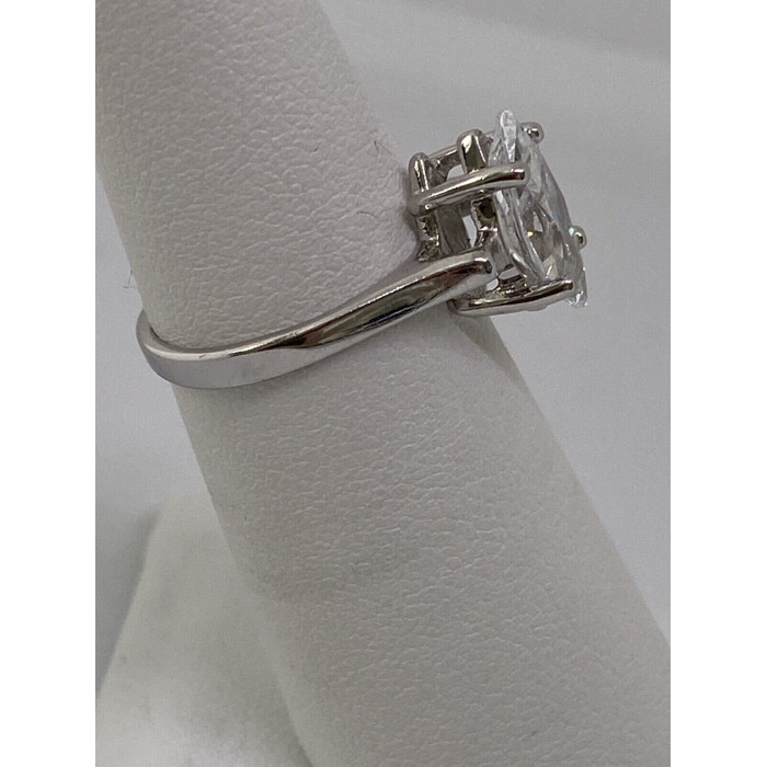 925 Sterling Silver CZ Ring Size 5