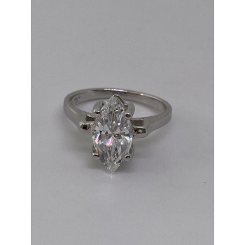 925 Sterling Silver CZ Ring Size 5