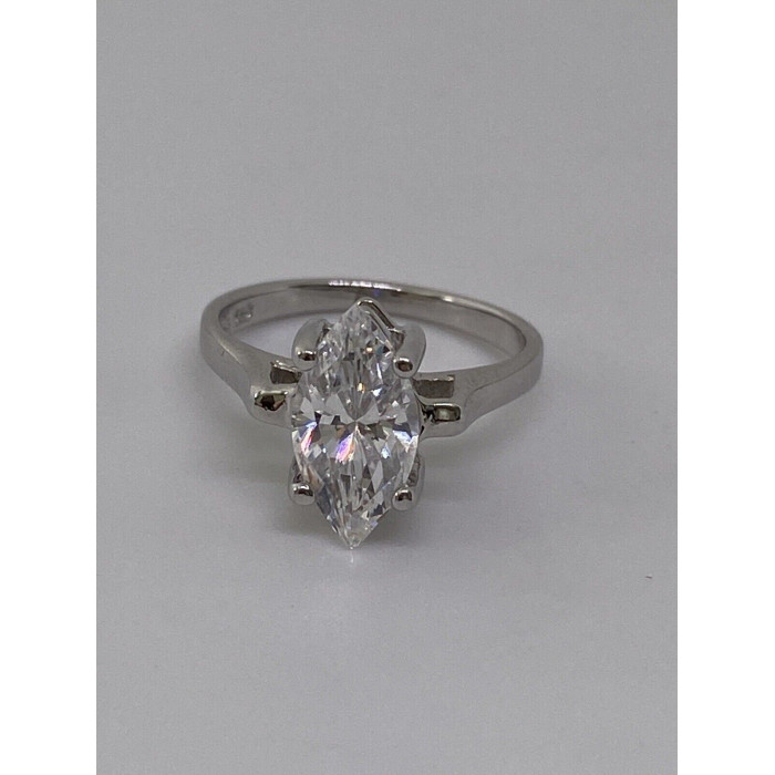 925 Sterling Silver CZ Ring Size 5