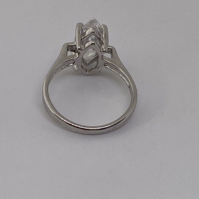 925 Sterling Silver CZ Ring Size 5