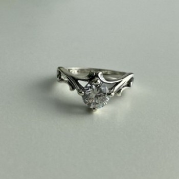 925 Sterling Silver CZ Ring Size 5.5