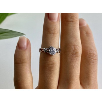 925 Sterling Silver CZ Ring Size 5.5