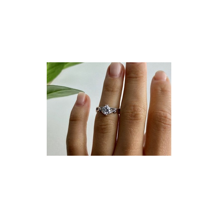 925 Sterling Silver CZ Ring Size 5.5