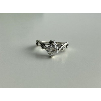 925 Sterling Silver CZ Ring Size 5.5
