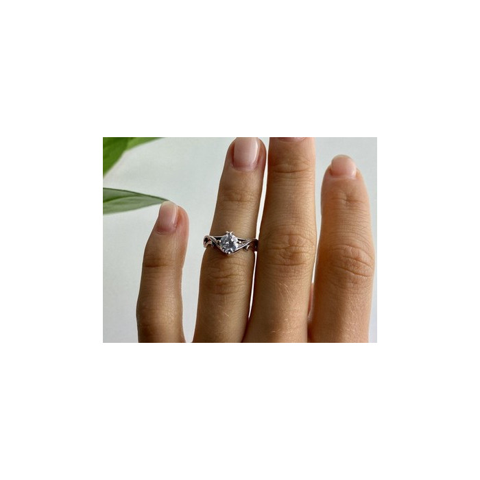 925 Sterling Silver CZ Ring Size 5.5