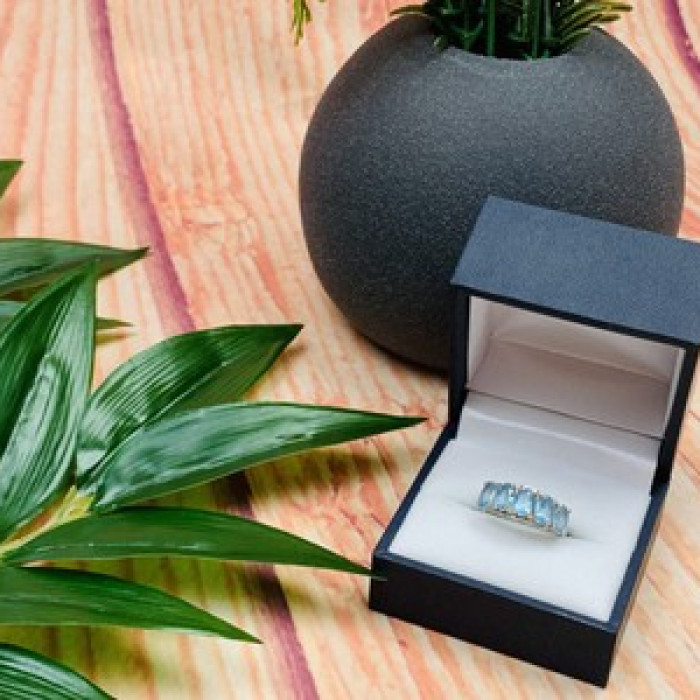 925 Sterling Silver Blue Spinel Ring Size 6.5