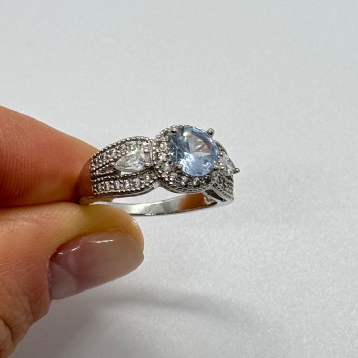 925 Sterling Silver CZ Ring Size 6.5