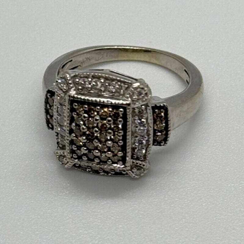 10K White Gold Diamond & Tourmaline Ring Size 4.5