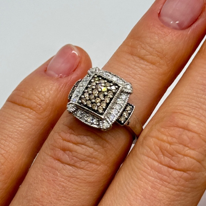 10K White Gold Diamond & Tourmaline Ring Size 4.5