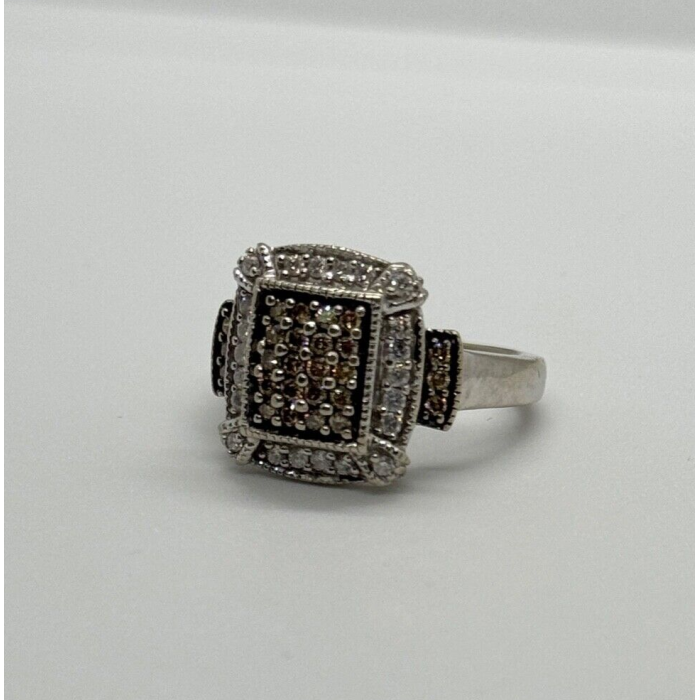 10K WHITE GOLD  DIAMOND & TOURMALINE RING SIZE 4.5