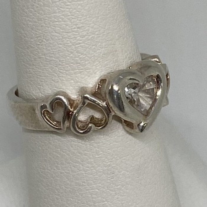 925 Sterling Silver CZ Ring Size 6.75