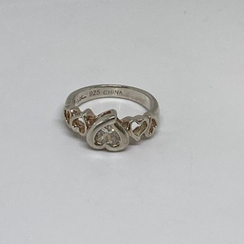 925 Sterling Silver CZ Ring Size 6.75