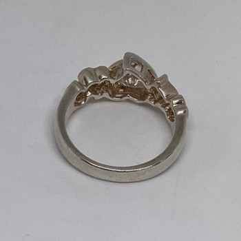 925 Sterling Silver CZ Ring Size 6.75