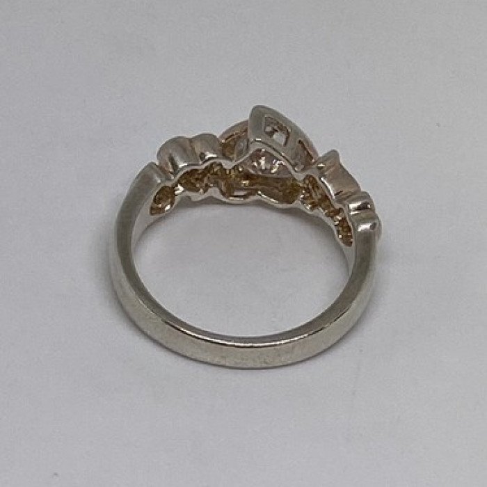 925 Sterling Silver CZ Ring Size 6.75